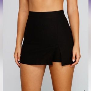 Windsor Side Slit Mini Skort